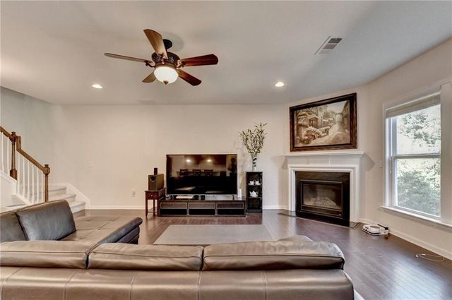 625 Glenish Court, Suwanee, GA 30024