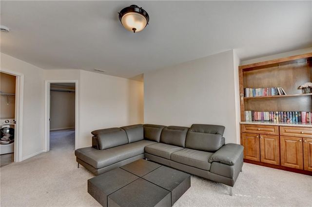 625 Glenish Court, Suwanee, GA 30024