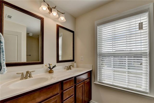 625 Glenish Court, Suwanee, GA 30024