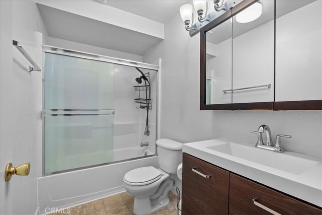 2491 Purdue Avenue 107, Los Angeles, CA 90064