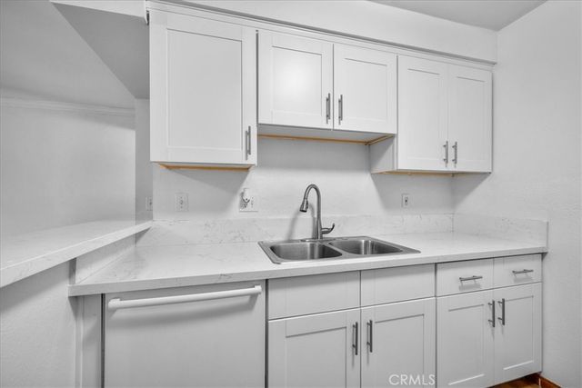 2491 Purdue Avenue 107, Los Angeles, CA 90064