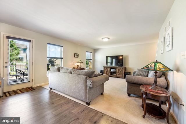 299 ROBIN DALE DR, Leola, PA 17540