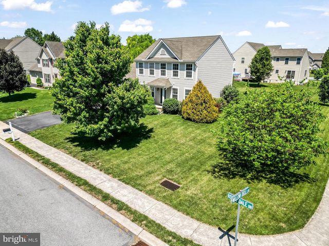 299 ROBIN DALE DR, Leola, PA 17540