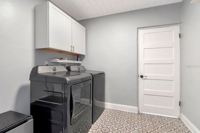 37420 MERIDIAN AVENUE, Dade City, FL 33525