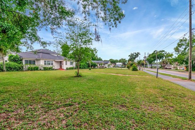 37420 MERIDIAN AVENUE, Dade City, FL 33525