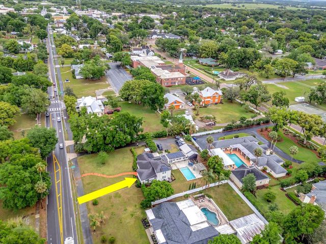37420 MERIDIAN AVENUE, Dade City, FL 33525