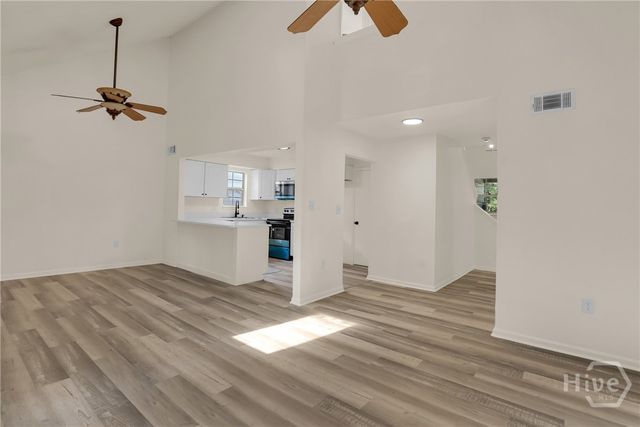 511 Pointe North Drive, Savannah, GA 31410