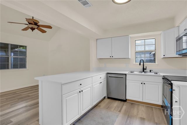 511 Pointe North Drive, Savannah, GA 31410