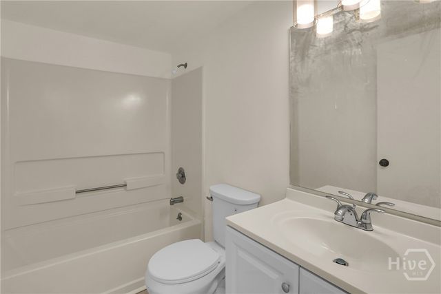 511 Pointe North Drive, Savannah, GA 31410