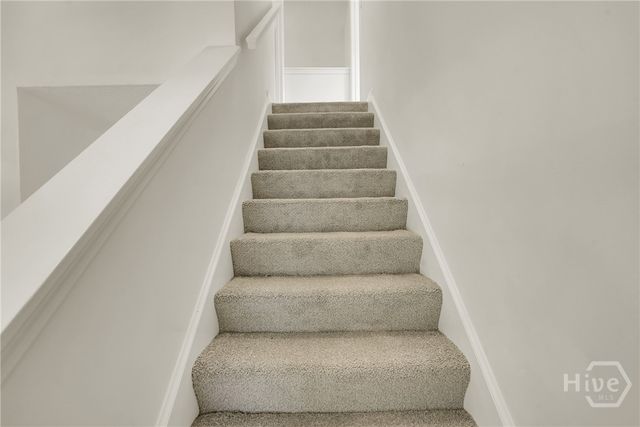 511 Pointe North Drive, Savannah, GA 31410