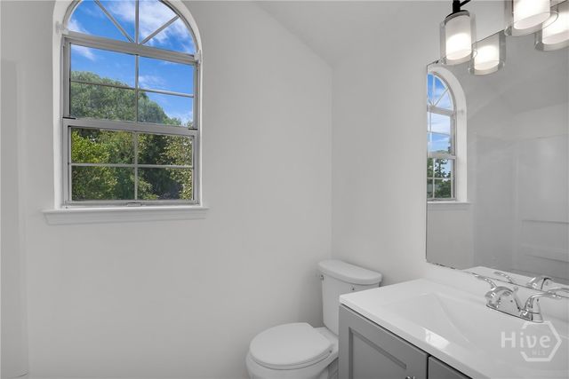 511 Pointe North Drive, Savannah, GA 31410