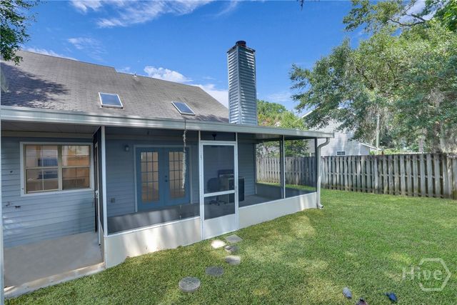 511 Pointe North Drive, Savannah, GA 31410