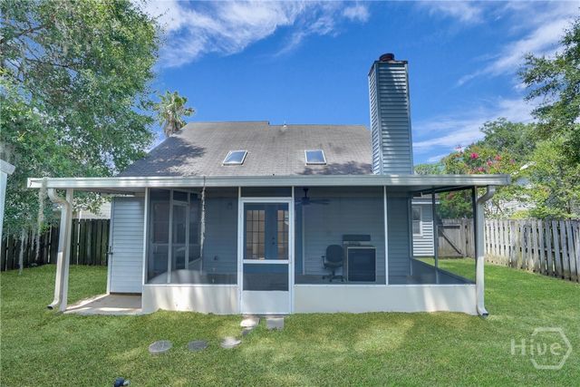 511 Pointe North Drive, Savannah, GA 31410