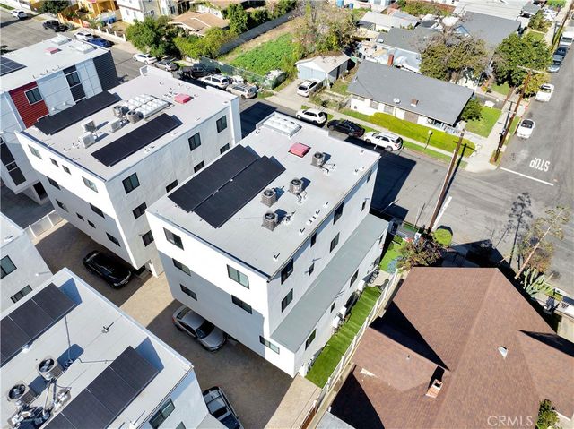 1326 W 35th Place, Los Angeles, CA 90007