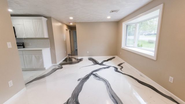 64 Budd Ave, Brockton, MA 02302