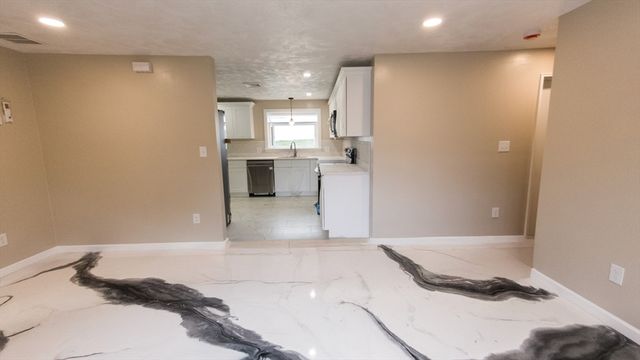 64 Budd Ave, Brockton, MA 02302