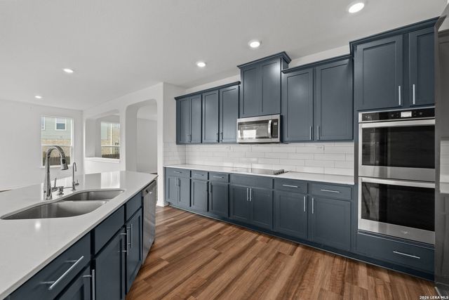 2322 Themis Wy, San Antonio, TX 78245