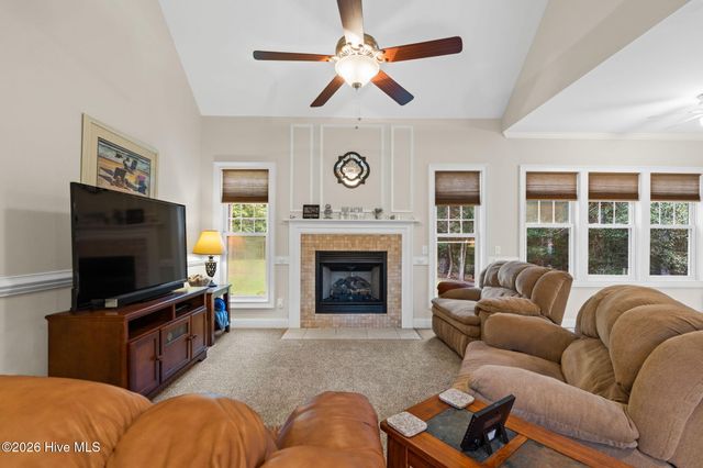 172 Country Club Drive SW, South Brunswick, NC 28470
