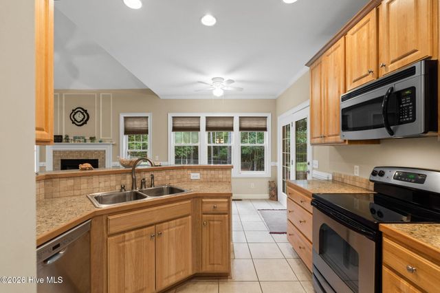 172 Country Club Drive SW, South Brunswick, NC 28470