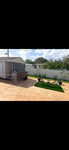 8370 SW 27th Ln 0, Miami, FL 33155