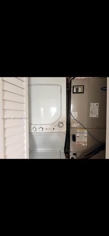 8370 SW 27th Ln 0, Miami, FL 33155