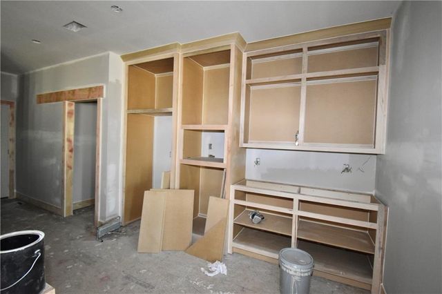 8337 NE 76th Terrace, Kansas City, MO 64158