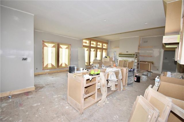 8337 NE 76th Terrace, Kansas City, MO 64158