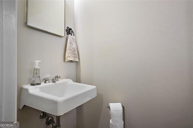 4505 Cochran Mill Road, Fairburn, GA 30213