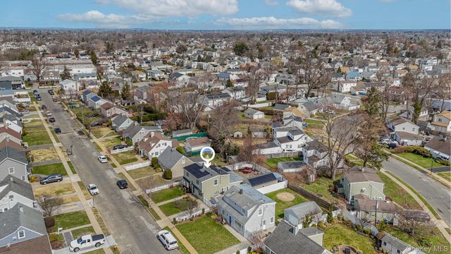1423 Harding Street, North Bellmore, NY 11710