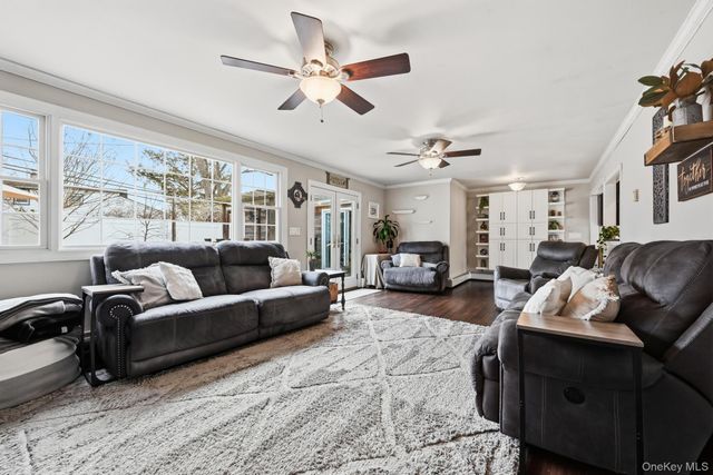 1423 Harding Street, North Bellmore, NY 11710
