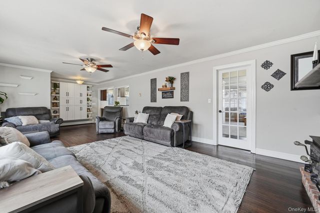 1423 Harding Street, North Bellmore, NY 11710