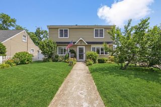 1423 Harding Street, North Bellmore, NY 11710
