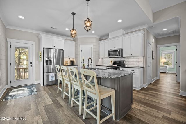 305 E Yacht Drive, Oak Island, NC 28465