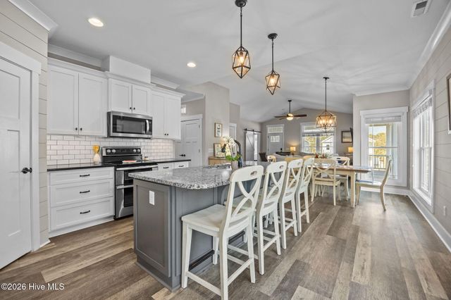 305 E Yacht Drive, Oak Island, NC 28465