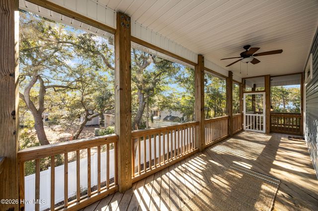 305 E Yacht Drive, Oak Island, NC 28465