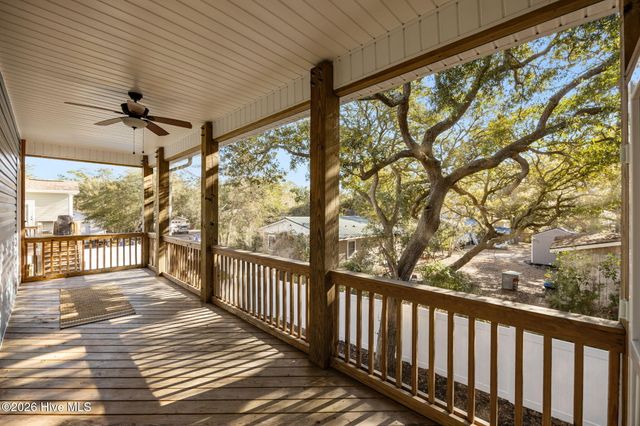 305 E Yacht Drive, Oak Island, NC 28465