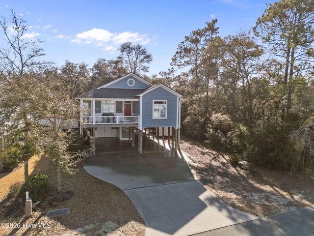 305 E Yacht Drive, Oak Island, NC 28465