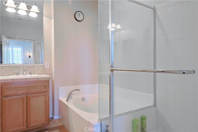 27022 Pebble Beach, Valencia, CA 91381