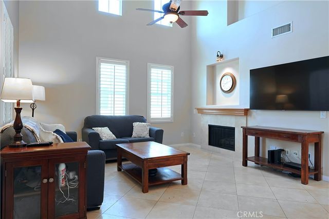 27022 Pebble Beach, Valencia, CA 91381