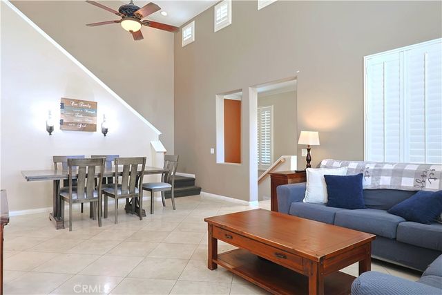 27022 Pebble Beach, Valencia, CA 91381