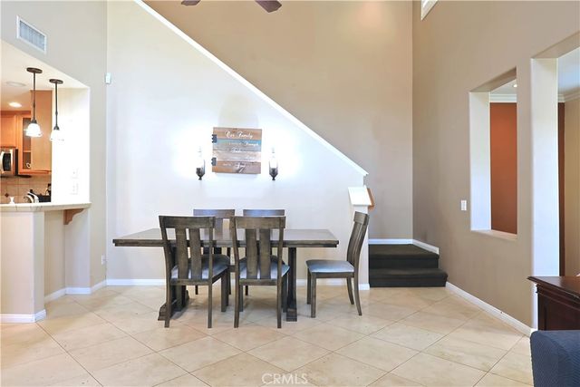 27022 Pebble Beach, Valencia, CA 91381