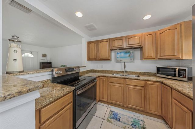 3600 72ND STREET N, St Petersburg, FL 33710