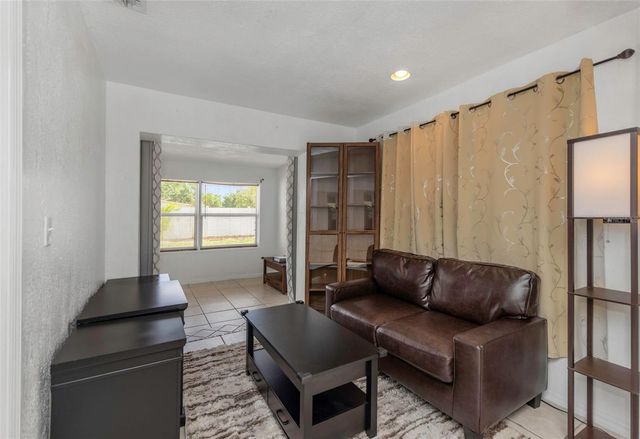3600 72ND STREET N, St Petersburg, FL 33710