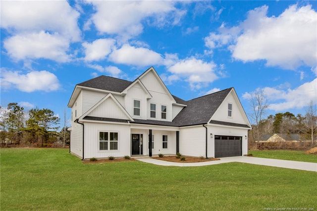 116 Surveyor Street, Raeford, NC 28376