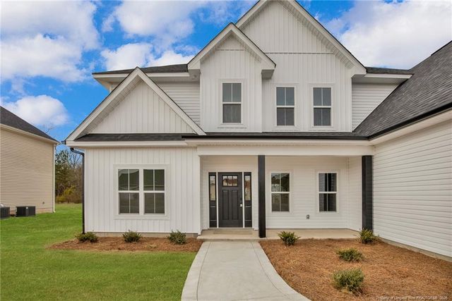 116 Surveyor Street, Raeford, NC 28376