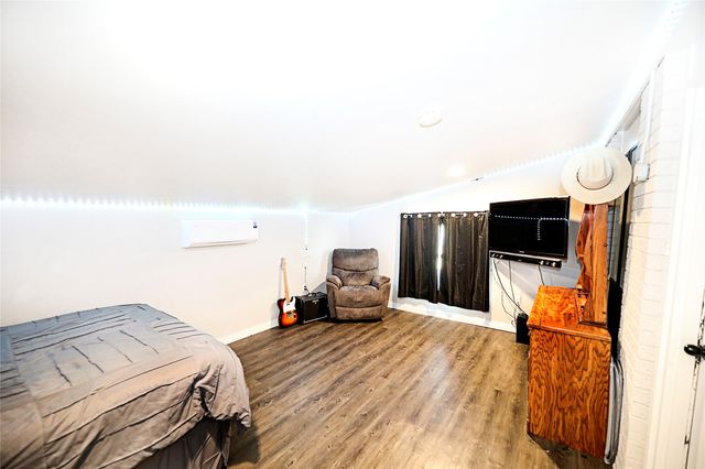 702 E Decatur Street, Bowie, TX 76230