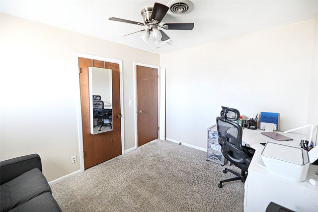 702 E Decatur Street, Bowie, TX 76230