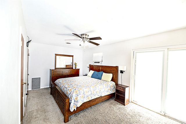 702 E Decatur Street, Bowie, TX 76230