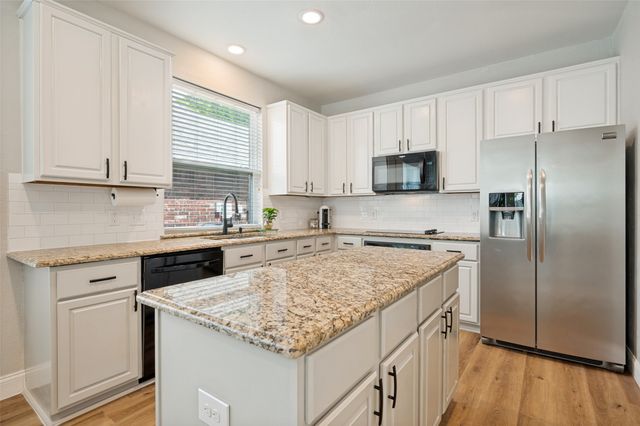 2736 Cedar Wood Drive, Frisco, TX 75033