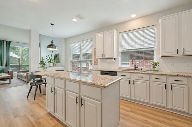 2736 Cedar Wood Drive, Frisco, TX 75033